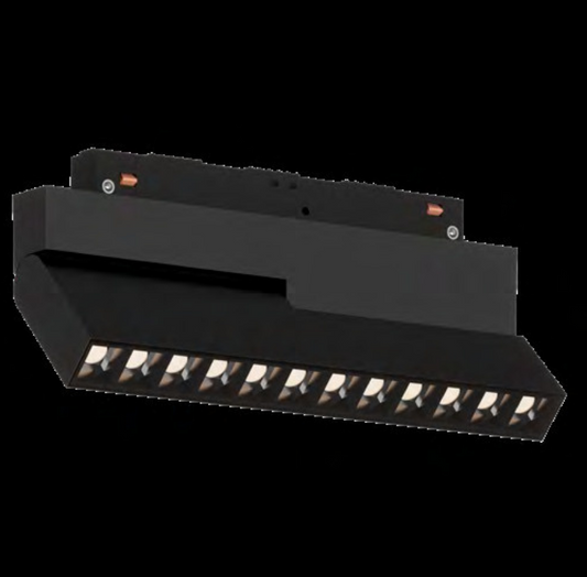 PXX0825